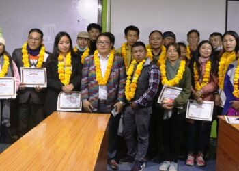 इलाम फोनिज अध्यक्षमा पुन: योङहाङ निर्वाचित