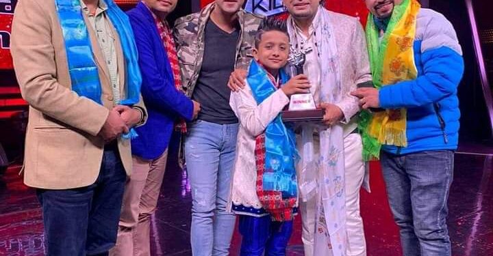 जेनिस उप्रेती बने पहिलो द भ्वाइस अफ किड्स नेपाल