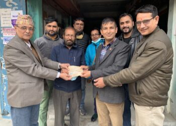 पत्रकार उपचार कोषलाई पूर्वाञ्चल दैनिकका व्यवस्थापकद्धारा सहयोग