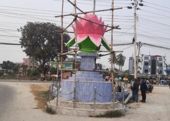 पाडाजुँङ्गीमा निर्मित कमल स्तम्भको मर्मत सम्भार हुँदै