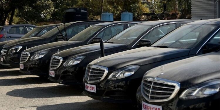 आगामी वर्ष सरकारी कार्यालयका लागि गाडी नकिन्ने घोषणा