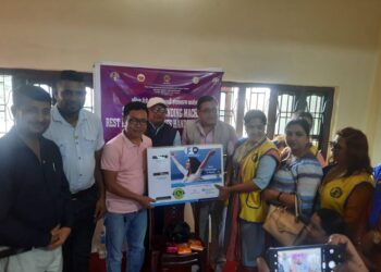 लायन्स क्लब दमक एक्टिभकाे आयाेजनामा सेनिटरी प्याड भेन्डिङ मेसिन हस्तान्तरण कार्यक्रम सम्पन्न (फोटो फिचर सहित)