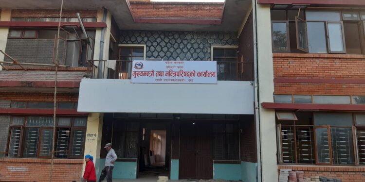 मुख्यमन्त्रीको कार्यालय सरेपछि देउखुरीमा बढ्यो चहलपहल