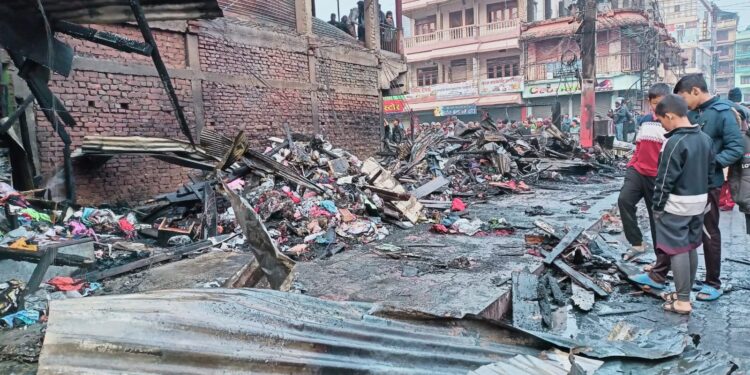 आगलागीबाट लाखौँ मूल्य बराबरको क्षति