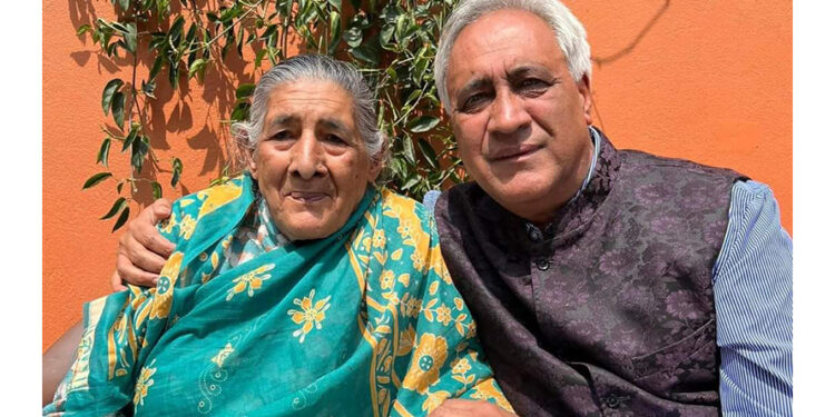ग्यास सिलिन्डर विस्फोट हुँदा कांग्रेस नेता भण्डारी घाइते