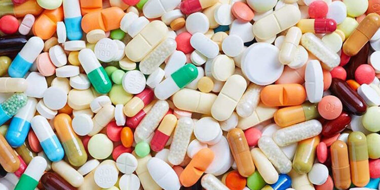 हात्तीपाइलेविरुद्ध औषधि सेवन कार्यक्रम