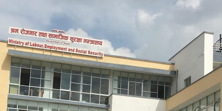 श्रम गन्तव्य मुलुक जान प्रभावमा नपर्नुस् : श्रम मन्त्रालय