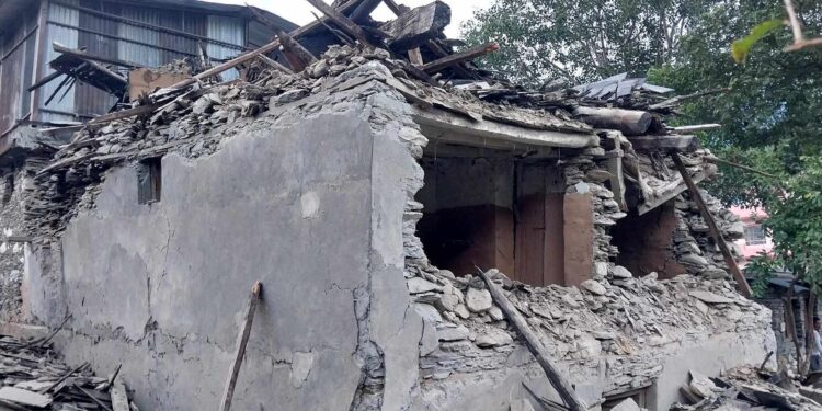बझाङ भूकम्प अपडेट : एक जनाको मृत्यु, १३५ घर भत्किए