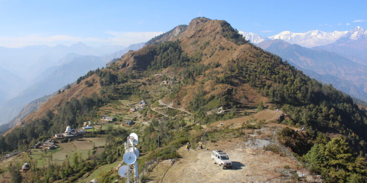 पाहुना र पूर्वाधारको पर्खाइमा ‘गाजने’