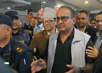 कान्तिपुर मिडिया ग्रुपका सिरोहियालाई राती धनुषा लगियो ।