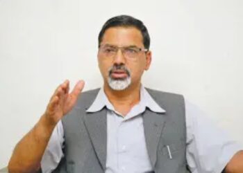 प्रचन्डलाई पार्टिको संरक्षकको भुमिकामा र सत्ताको नेतृत्व गर्न आग्रह (जनार्दन शर्मा ) ।