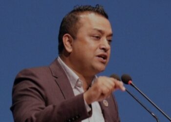 जनताको काममा चमत्कार गर्छु भन्दै भाषण बाजि गर्दै नहिन्न मन्त्रीहरुलाई काङ्ग्रेस महामन्त्री  थापाको सुझाव ।