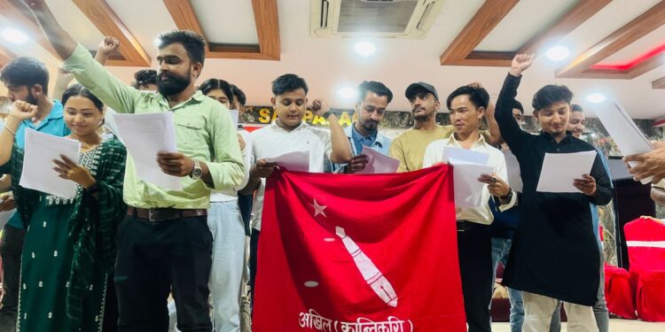 अखिल क्रान्तिकारीको झापा अध्यक्षमा विवेक दाहाल चयन