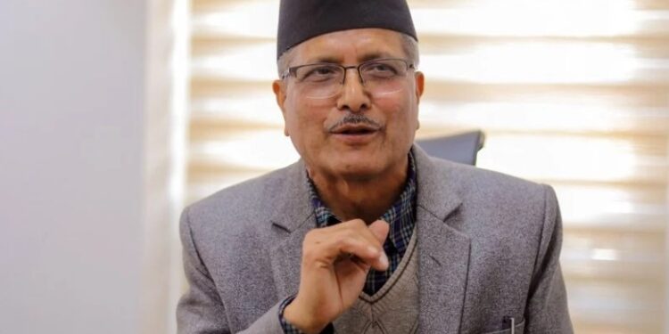 यसअघि फरक मत राखेका हरिबोलले गरे प्रचण्डको प्रतिवेदनको समर्थन   ।