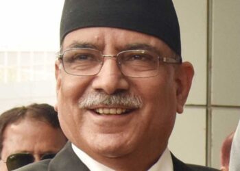 माओवादी अध्यक्ष प्रचण्ड शौचालयमा लडेर घाइते, टाउकोमा चोट ।