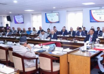 गणतन्त्र दिवस तीन दिन मनाइने ।