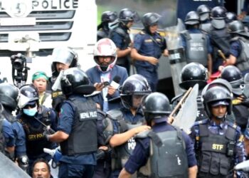 आन्दोलनका क्रममा पक्राउ गरिएका थापालाई रिहा नगरेसम्म धर्ना जारी राख्छौं : राप्रपा  ।