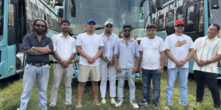सिम्रिकले थप्यो ८ वटा गाडी, गाडी पुजासँगै सेवा सुभारम्भको घोषणा