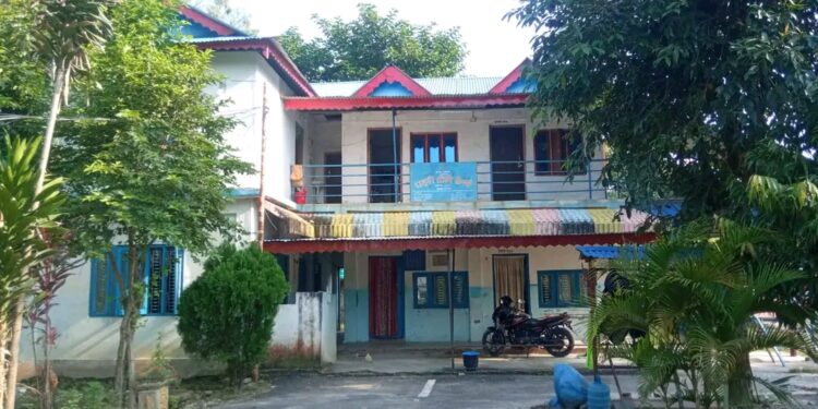 प्रहरी चौकी पुन निर्माणमा कमल गाउपालिका ईशाई समाजले गर्यो श्रमदान र आर्थिक सहयोग ।