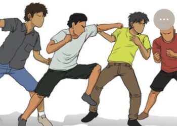 झापाको  भद्रपूरमा भएको एकधार्मिक कार्यक्रममा सामुहिक फाईट ।