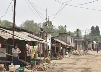 झापा भरी रहेका सुकुम्बासीहरूको अवश्थाको विवरण सॅकलन शुरु ।