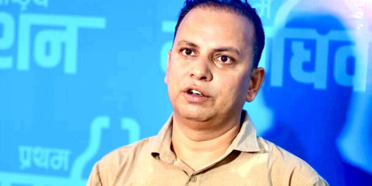 फलानोको फोन आएर सोचौला भनेर मैले उम्मेद्दारी दिईन ।