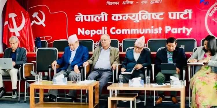 नेपाली कम्युनिष्ट पार्टीको छैटॅौ पुर्ण बैठक पेरिसडॅाडामा शुरु ।